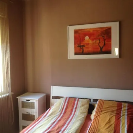 Kajut Apartman * בלטונפנבש