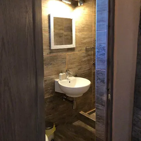 Kajut Apartman *
