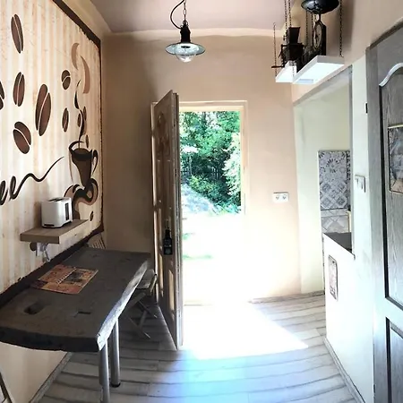 בית נופש Kajut Apartman