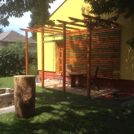 Kajut Apartman Σπίτι διακοπών Balatonfenyves